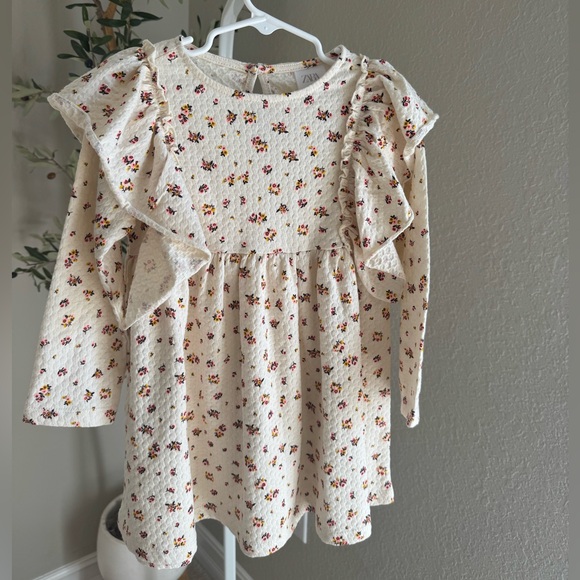 Floral Ruffle Long Sleeve Dress - Picture 1 of 3